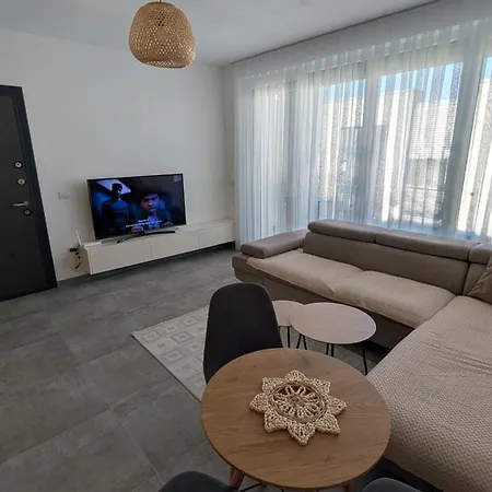 Anas Escape With Pool And 250m To Sea Appartement *